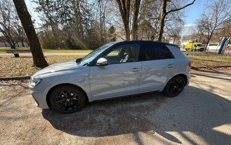 Audi A1, 2022 год, 3 258 000 рублей, 2 фотография