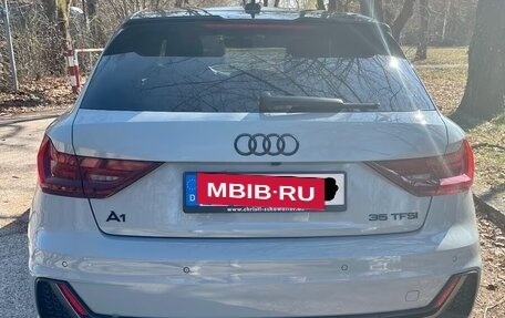 Audi A1, 2022 год, 3 258 000 рублей, 4 фотография