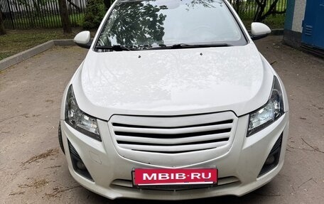 Chevrolet Cruze II, 2014 год, 660 000 рублей, 2 фотография