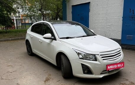 Chevrolet Cruze II, 2014 год, 660 000 рублей, 3 фотография