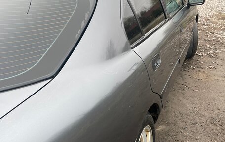 Mitsubishi Carisma I, 2002 год, 195 000 рублей, 4 фотография