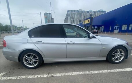 BMW 3 серия, 2005 год, 840 000 рублей, 3 фотография