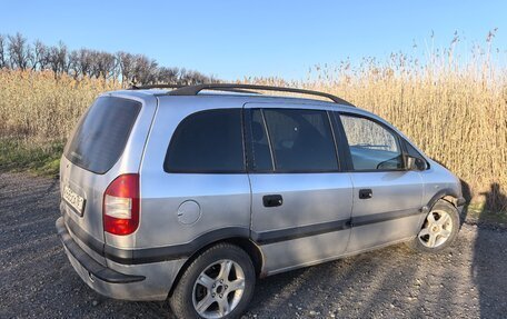 Opel Zafira A рестайлинг, 2002 год, 400 000 рублей, 5 фотография