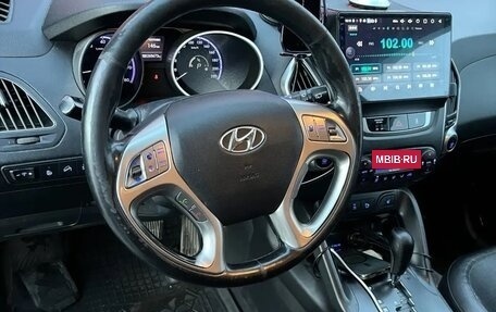 Hyundai ix35 I рестайлинг, 2013 год, 1 100 000 рублей, 19 фотография