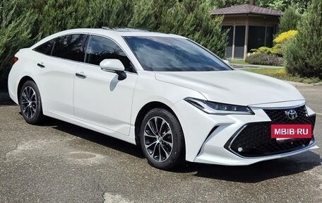 Toyota Avalon, 2022 год, 3 390 000 рублей, 5 фотография