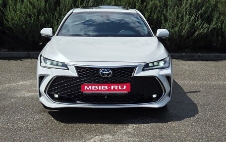 Toyota Avalon, 2022 год, 3 390 000 рублей, 6 фотография