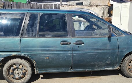 Nissan Prairie III, 1993 год, 147 900 рублей, 2 фотография