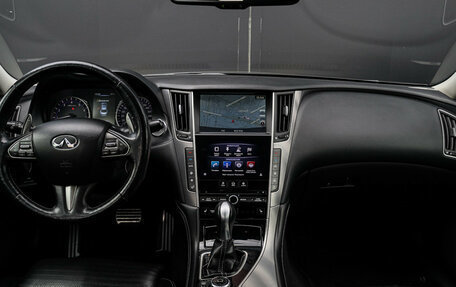 Infiniti Q50 I рестайлинг, 2014 год, 1 440 000 рублей, 10 фотография