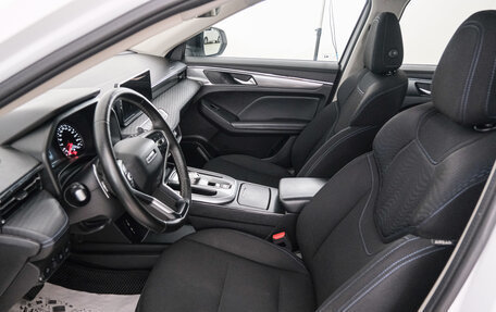 Haval Jolion, 2024 год, 1 829 000 рублей, 8 фотография