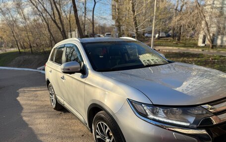 Mitsubishi Outlander III рестайлинг 3, 2018 год, 2 250 000 рублей, 1 фотография