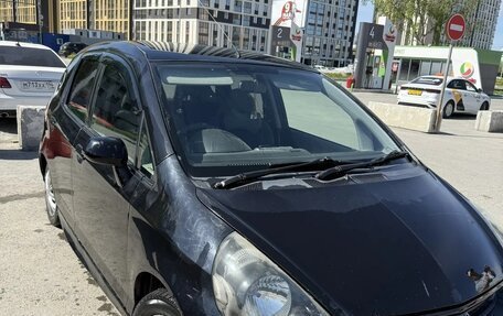 Honda Fit III, 2002 год, 329 000 рублей, 2 фотография