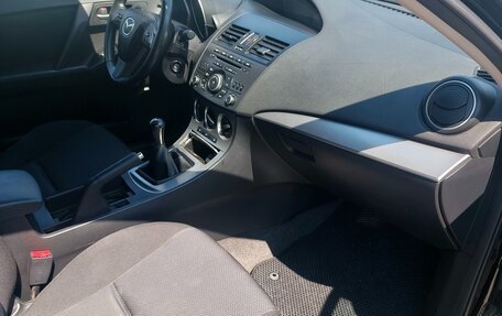 Mazda 3, 2010 год, 630 000 рублей, 17 фотография