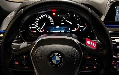 BMW 5 серия, 2018 год, 2 850 000 рублей, 11 фотография