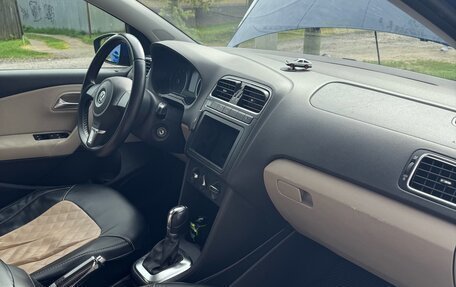 Volkswagen Polo VI (EU Market), 2012 год, 750 000 рублей, 14 фотография