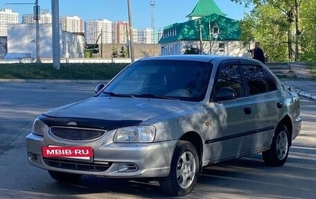 Hyundai Accent II, 2004 год, 140 000 рублей, 2 фотография