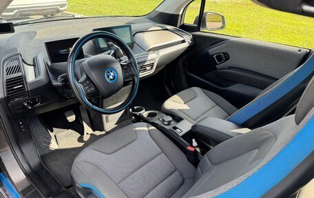 BMW i3 I01 рестайлинг, 2017 год, 1 850 000 рублей, 11 фотография