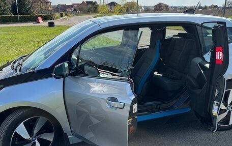 BMW i3 I01 рестайлинг, 2017 год, 1 850 000 рублей, 13 фотография