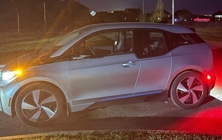 BMW i3 I01 рестайлинг, 2017 год, 1 850 000 рублей, 18 фотография