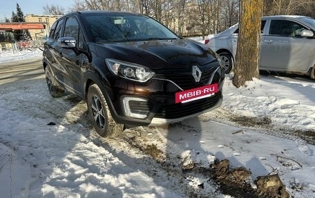 Renault Kaptur I рестайлинг, 2017 год, 1 250 000 рублей, 4 фотография