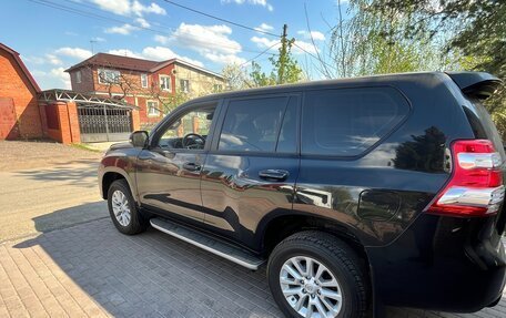 Toyota Land Cruiser Prado 150 рестайлинг 2, 2014 год, 4 400 000 рублей, 10 фотография