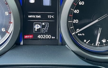 Toyota Land Cruiser Prado 150 рестайлинг 2, 2014 год, 4 400 000 рублей, 11 фотография