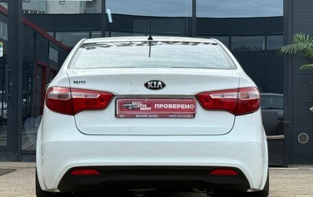 KIA Rio III рестайлинг, 2013 год, 790 000 рублей, 10 фотография