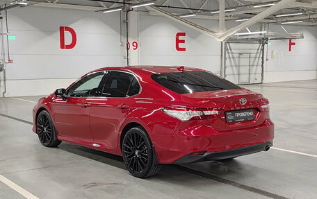 Toyota Camry, 2021 год, 3 449 000 рублей, 8 фотография