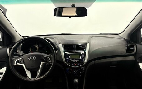 Hyundai Solaris II рестайлинг, 2011 год, 879 900 рублей, 9 фотография