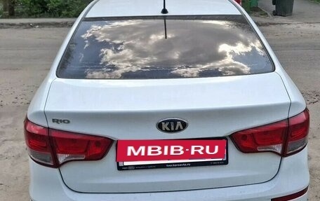 KIA Rio III рестайлинг, 2015 год, 970 000 рублей, 2 фотография