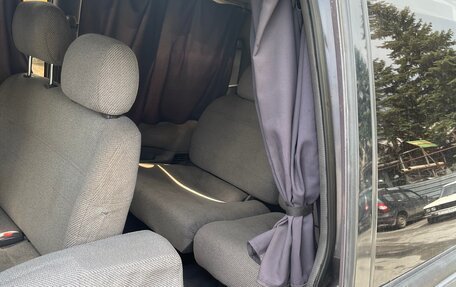 Nissan Serena I, 1993 год, 300 000 рублей, 8 фотография