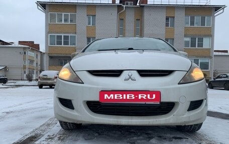 Mitsubishi Grandis, 2003 год, 715 000 рублей, 10 фотография