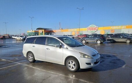Mitsubishi Grandis, 2003 год, 715 000 рублей, 21 фотография