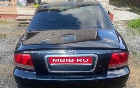 Hyundai Sonata IV рестайлинг, 2004 год, 220 000 рублей, 5 фотография