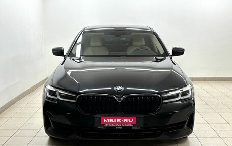 BMW 5 серия, 2020 год, 3 850 000 рублей, 2 фотография
