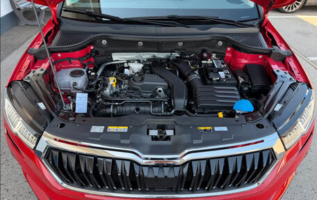 Skoda Karoq I, 2022 год, 3 611 454 рублей, 5 фотография
