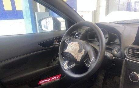 Mazda CX-4, 2022 год, 1 300 000 рублей, 8 фотография