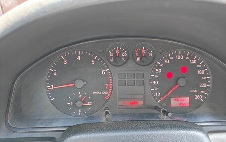 Audi A4, 1999 год, 245 000 рублей, 8 фотография