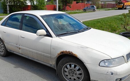 Audi A4, 1999 год, 245 000 рублей, 3 фотография