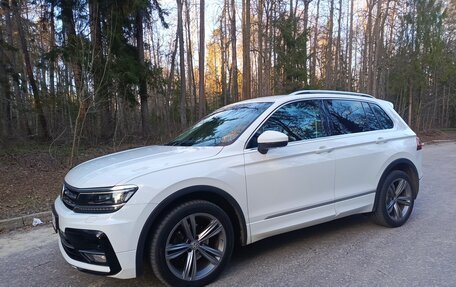 Volkswagen Tiguan II, 2018 год, 2 700 000 рублей, 10 фотография