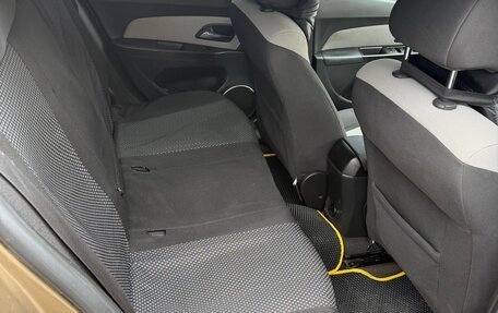 Chevrolet Cruze II, 2013 год, 800 000 рублей, 6 фотография