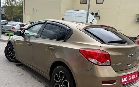 Chevrolet Cruze II, 2013 год, 800 000 рублей, 4 фотография