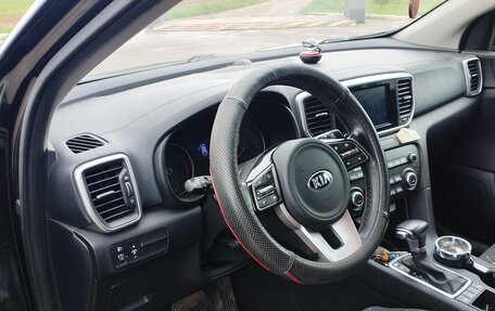 KIA Sportage IV рестайлинг, 2019 год, 2 000 000 рублей, 5 фотография