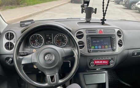 Volkswagen Tiguan I, 2011 год, 930 000 рублей, 6 фотография