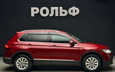 Volkswagen Tiguan II, 2021 год, 2 700 000 рублей, 5 фотография