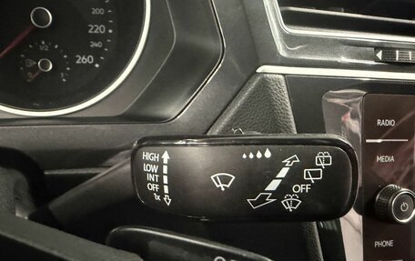 Volkswagen Tiguan II, 2017 год, 2 259 000 рублей, 39 фотография