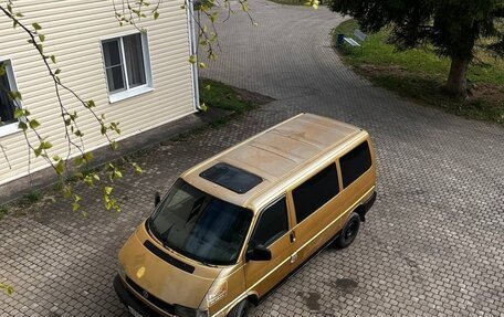 Volkswagen Transporter T4, 2001 год, 850 000 рублей, 1 фотография