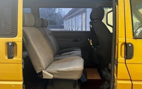 Volkswagen Transporter T4, 2001 год, 850 000 рублей, 7 фотография