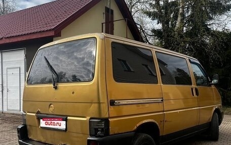 Volkswagen Transporter T4, 2001 год, 850 000 рублей, 4 фотография
