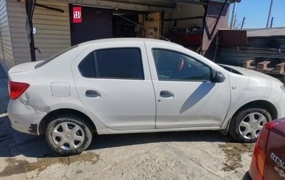 Renault Logan II, 2017 год, 450 000 рублей, 1 фотография
