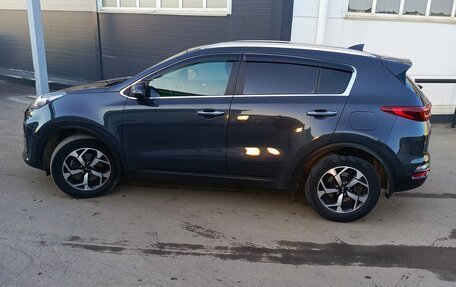 KIA Sportage IV рестайлинг, 2020 год, 2 345 000 рублей, 6 фотография